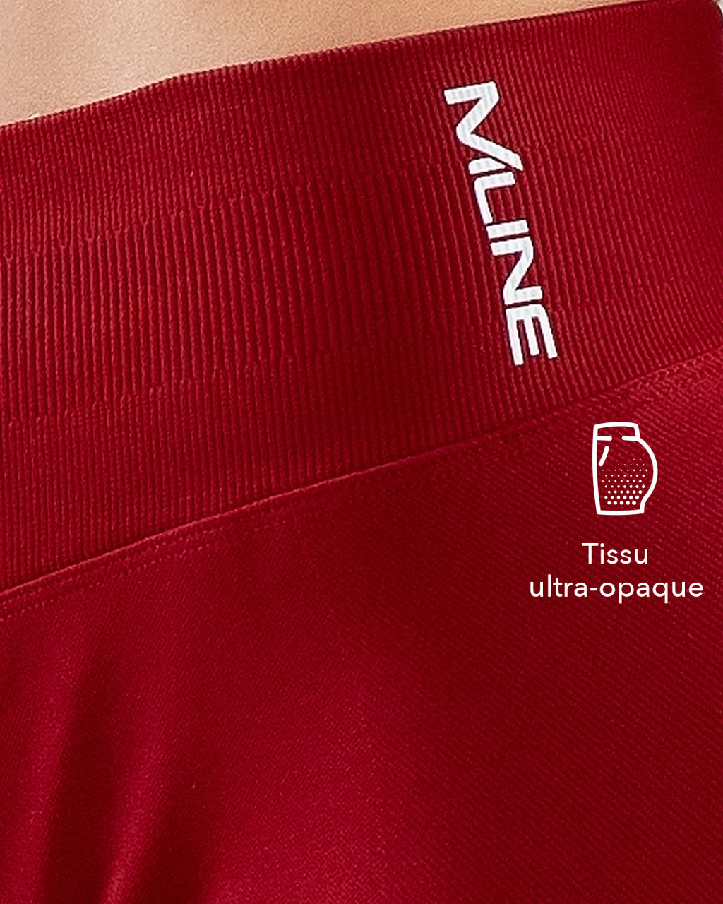 Zoom sur le tissu ultra-opaque – Leggings scrunch taille basse Bordeaux